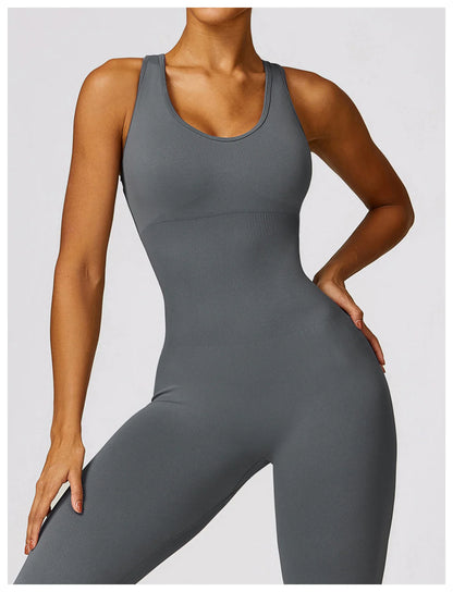 Jumpsuit Deportivo Ajustado de una Pieza con Espalda en V